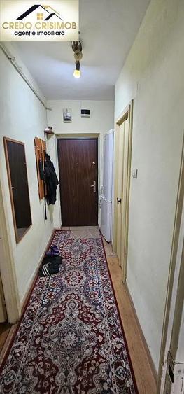 De vanzare ap 3 cam cf 1 zona Centrala .necesita renovare - 2