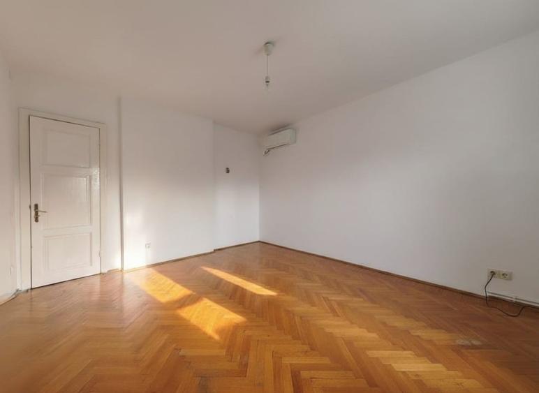 Piata Victoriei - Sf. Voievozi - Apartament 4 camere , bloc boutique consolidat - 2