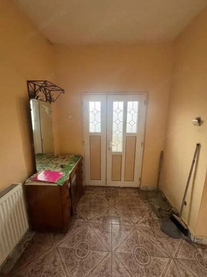 Casa 116 mp, teren 243 mp, anexa 37 mp, zona Grivitei - 1