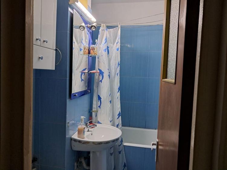 Inchiriez apartament 2 camere Pitesti, Exercitiu - 8