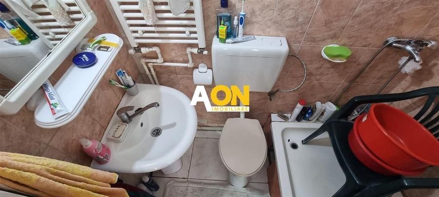 Casa individuala, 2 Camere, zona Poarta I,  300mp teren - 5