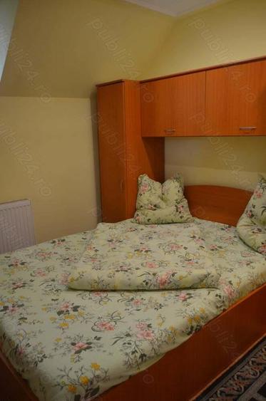 Vila de vacanta cu 7 camere situata in Busteni,semicentral. - 5