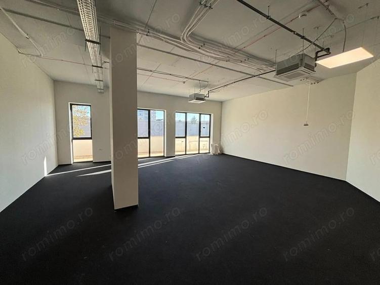 Spatiu comercial, in cladire noua - 2
