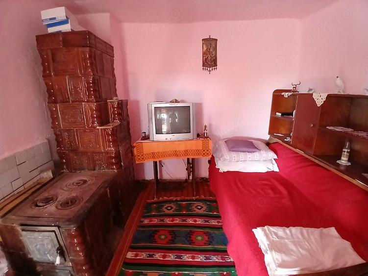 Casa de vanzare sat Ciovirnasani,com ?i?e?ti MH - 5