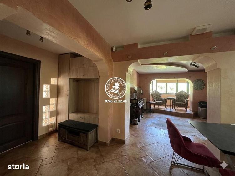 Apartament cu 4 camere în Târgu Cucu