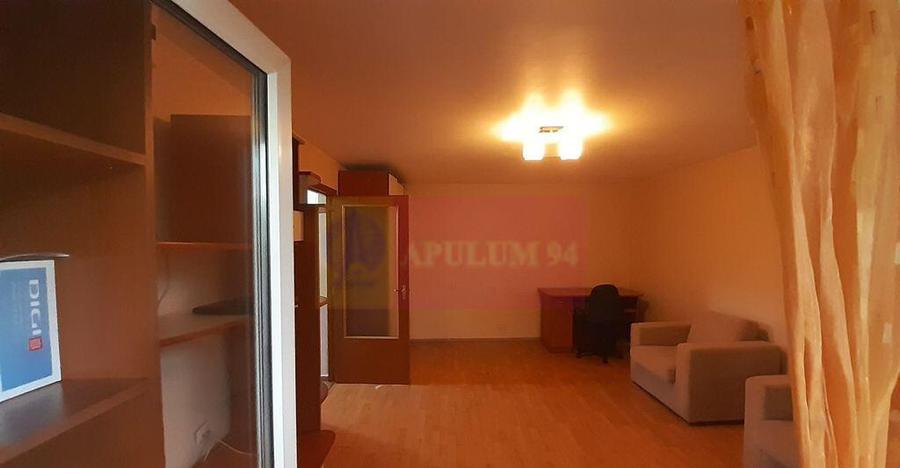 Garsoniera Pia?a Muncii - Aproape de Metrou - 6