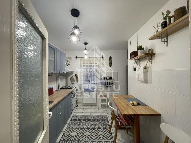 Apartament 2 camere, proaspat renovat, zona Micalaca