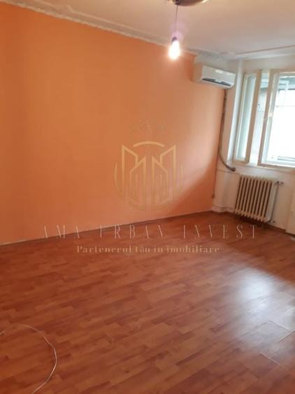 Bulevardul Chisinau garsoniera 33 mp  etj 5 ,vedere Bulevard 79900eur - 1