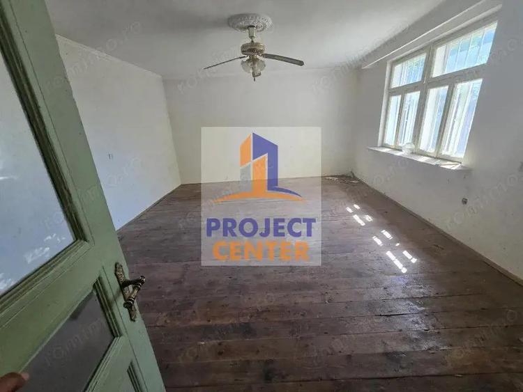 Casa cu 4 camere, anexa si teren de 1416 mp in Leordeni - 3