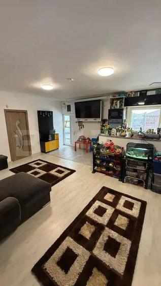 Casa parter 100 mp utili, teren 880 mp, toate utilitatile, Carcea - 12