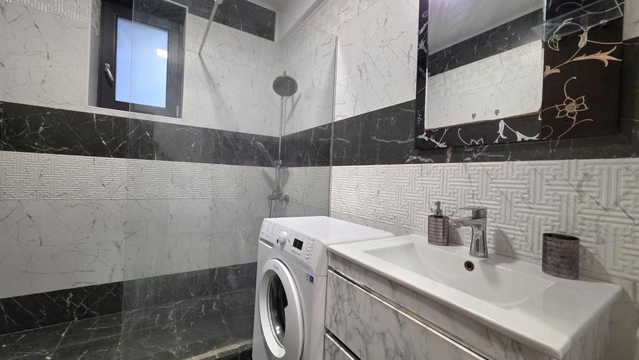 Apartament cu 2 camere in Mamaia Nord, mobilat si utilat, zona Azimuth - 9