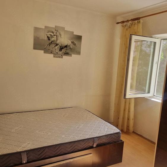 Inchiriez apartament 3 camere - 8