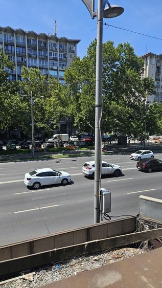 Apartament de 2 camere decomandat in Blocul Patria - 2