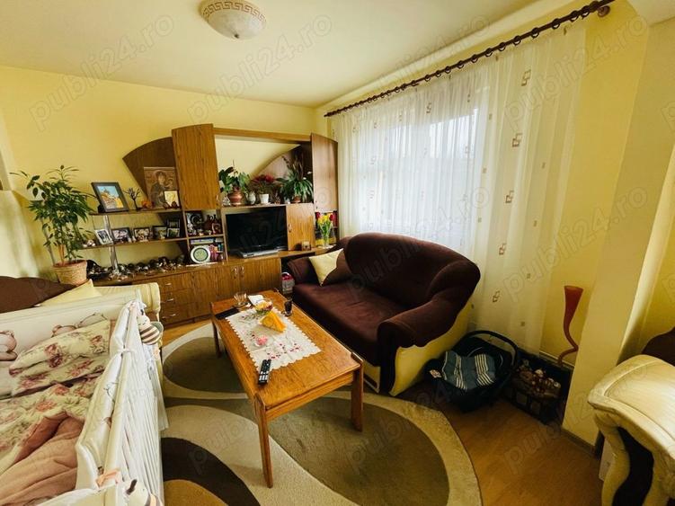 Apartament 2 camere zona gării la etajul 1, 42 mp, parcare - 1