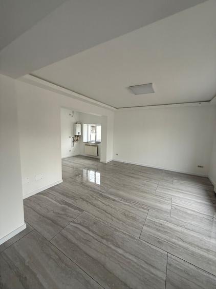 Spatiu comercial zona Itcani - 8