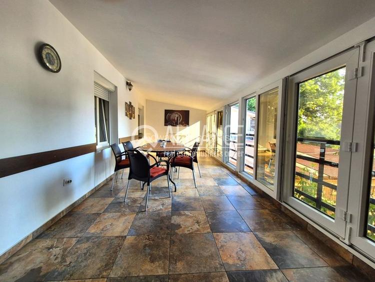 Eforie Nord (COD 02)- apartament 3 camere - terasa spatioasa Eforie Nord (COD 02)- apartament 3 camere - terasa spatioasa