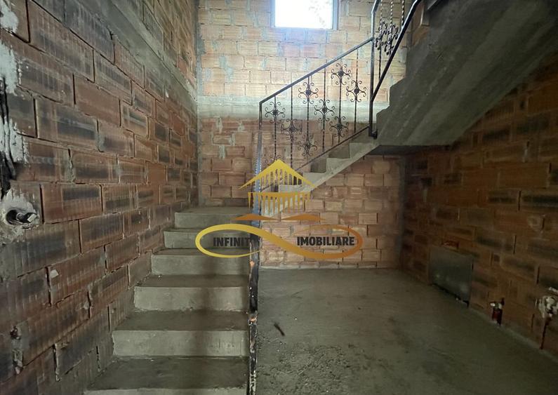 Casa de vanzare in Bacau Negri cu teren de 1000 mp - 30