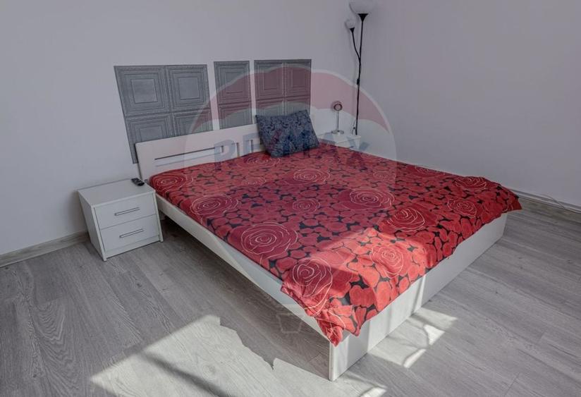 Casa si cabinet stomatologic de inchiriat in Chitila - 13