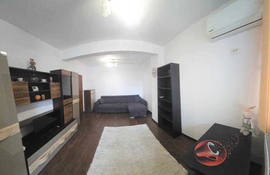 Apartament cu 2 camere decomandat în Mihai Bravu