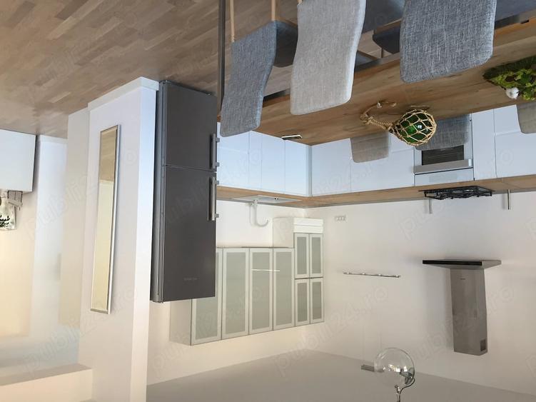 Apartament cu 3 camere decomandat în Bălcescu