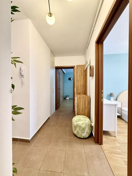 Apartament cu 2 camere decomandat, mobilat în P-ța Unirii