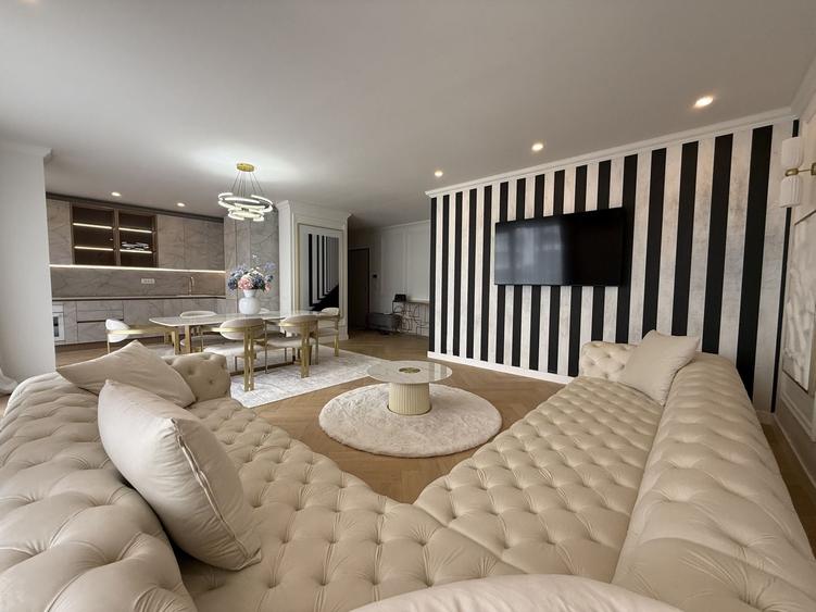 Apartament cu 4 camere în Pipera