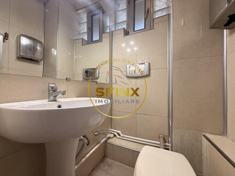 Apartament cu 4 camere decomandat în Dacia