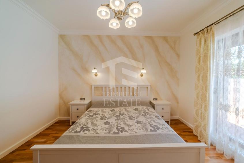 Casă individuală cu 6 camere cu Piscina în Chișoda