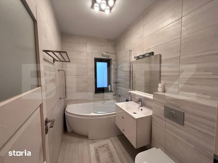 Apartament cu 6 camere în Central