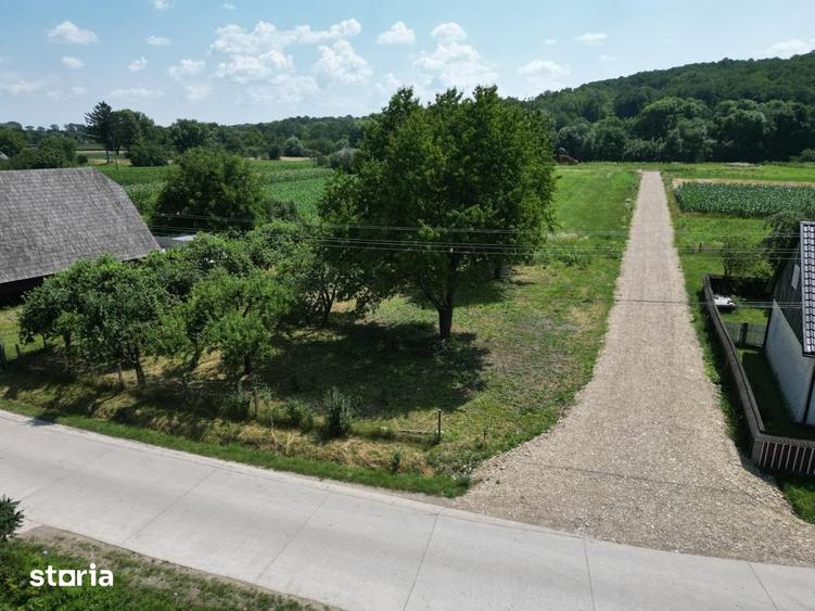 Teren de 900 mp, în Horodnic