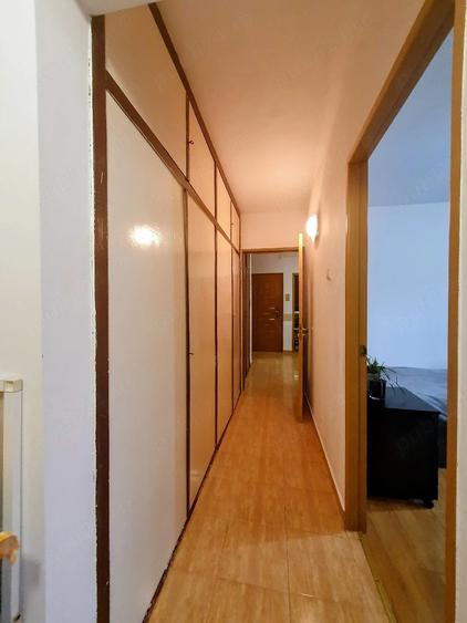 Apartament cu 2 camere decomandat în UTA