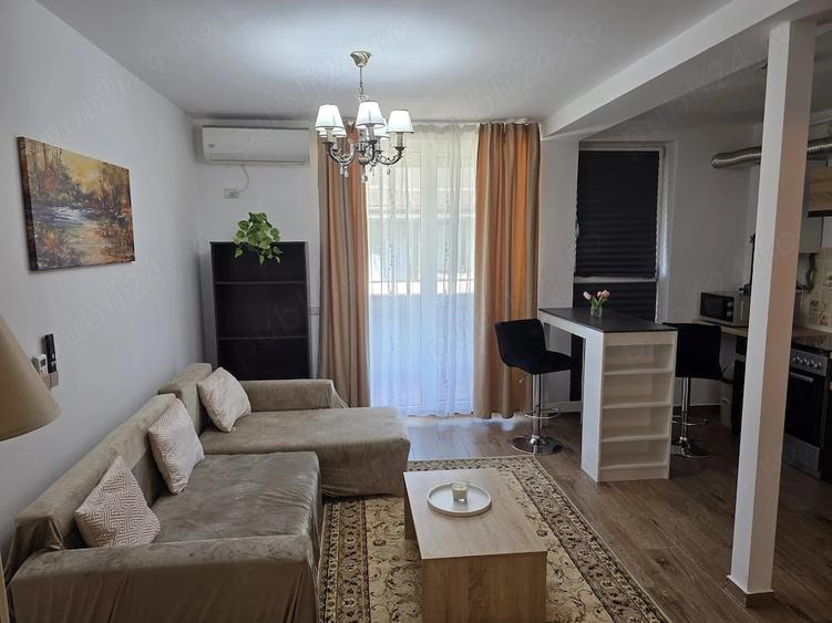 Apartament cu 2 camere decomandat în Giroc