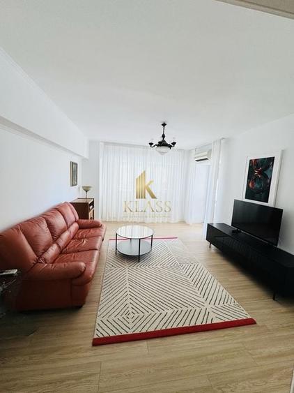 Apartament cu 3 camere decomandat, mobilat în Calea Călărașilor