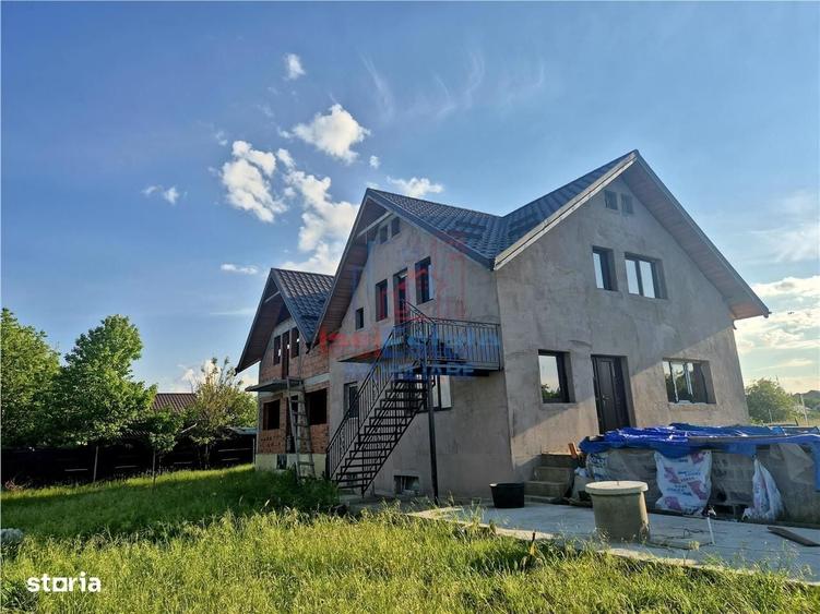 Casă cu 4 camere în Lunca Cetățuii