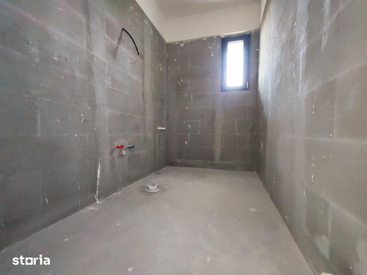 Apartament cu 2 camere semidecomandat în Agigea