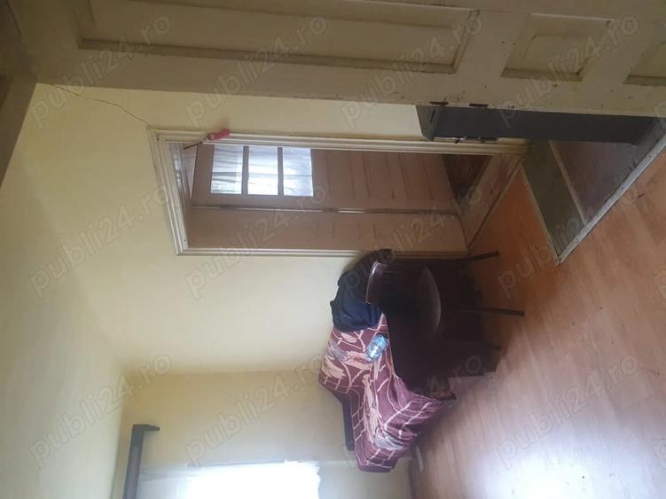 Casă cu 3 camere cu Teren 3000 Mp în Vărzari