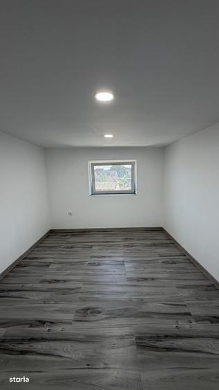 Spațiu comercial, de 156 mp, în Șanț