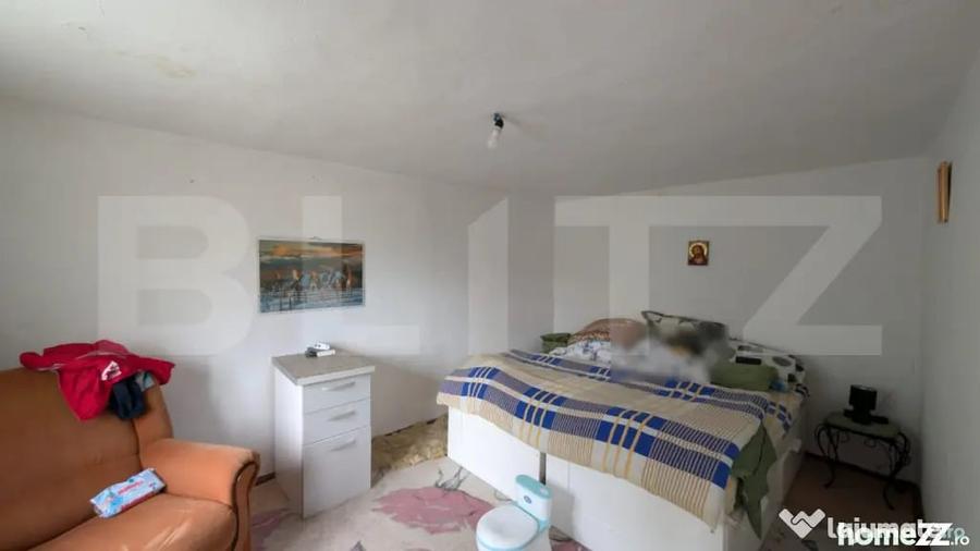 Casă cu 3 camere cu Teren 3266 Mp în Malu cu Flori