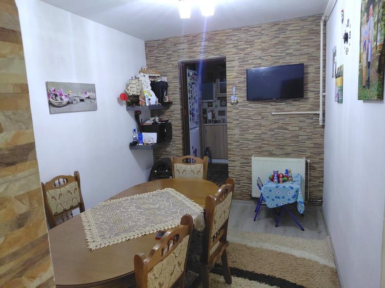 Apartament 3 camere 67mp Ultracentral mobilat utilat 104.000eur neg - 1