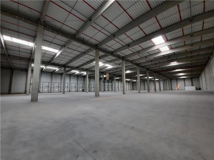Spatiu Industrial - 3000 mp - Logistica - Productie - Depozitare - Distributie - 1