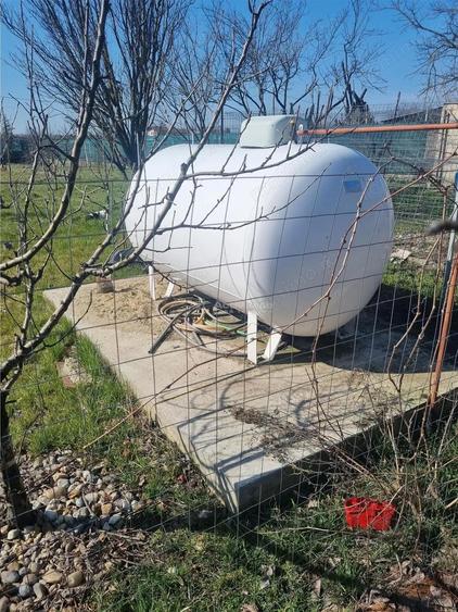 Casa-vila si teren in Nanov - 8