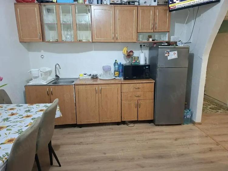Vand apartament 4 camere Feldioara jud Brasov - 1