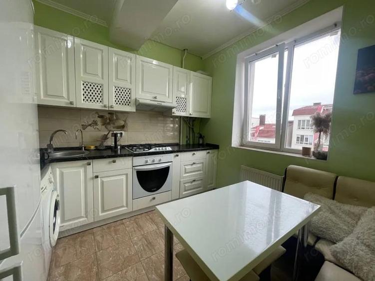 garsoniera cu centrala proprie in zona 13 Septembrie - 1