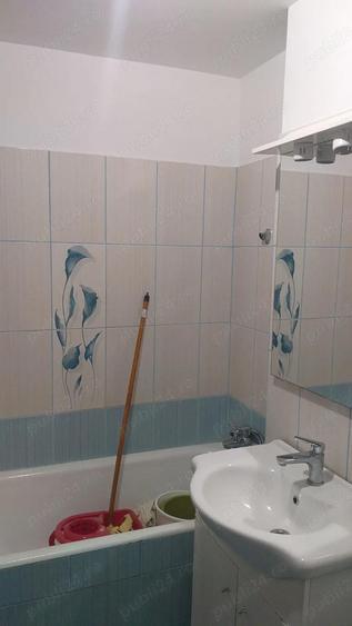 Apartament 4 camere Cetate etaj 1 de inchiriat - 1