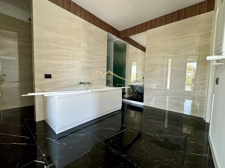 Vila cu 5 camere  *366mp* / Curte privată *315mp* / Pipera - Lake View - 46