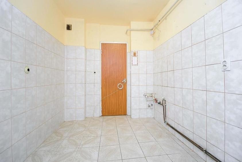 2 camere decomandat, etaj 1/4, zona Dacia - 5