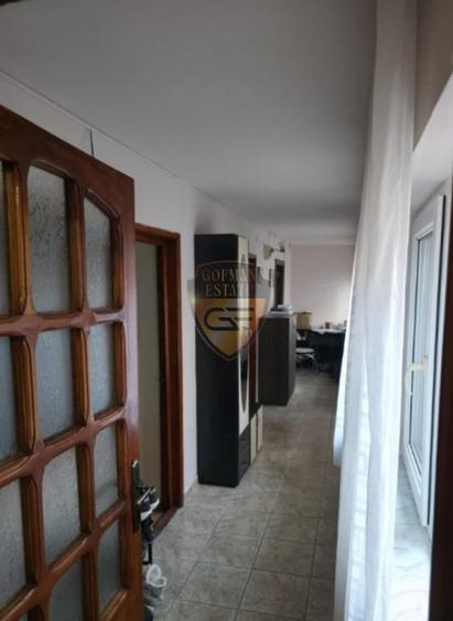 Casa 3 Camere - Centru - Tomis 2, eMag , 83 mp, Bucatarie, 2 Bai - 142m teren - 5