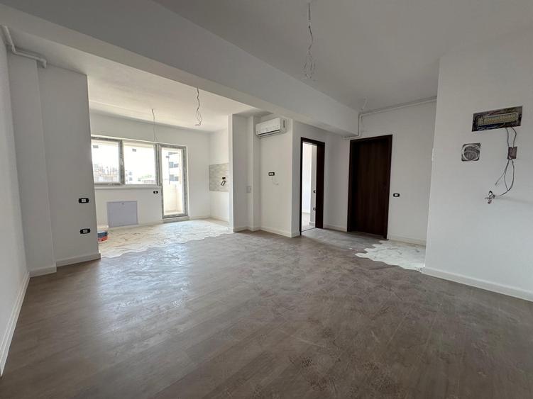 Apartament de 2 camere/predare la cheie/7 minute metrou Berceni - 1