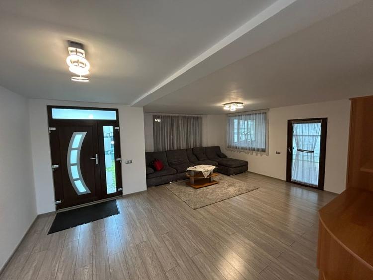 Casa individuala – Cristian, Sibiu | 6 camere | 270 m² utili | Teren 800 m² - 3