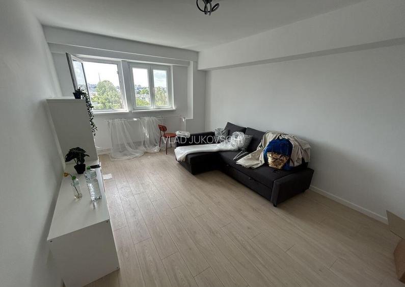 Apartament 2 camere zona Trocadero Apartament 2 camere zona Trocadero